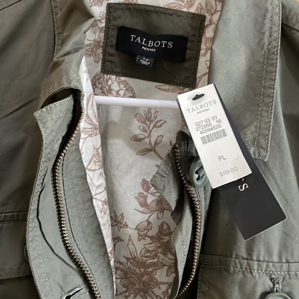 Brand new (Still has original tags) Talbots petites large lined cargo jacket